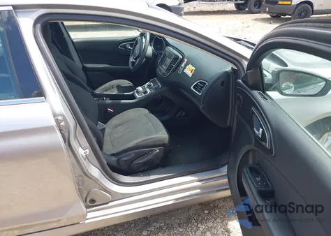 2015 Chrysler 200 Limited из США, поврежденный, VIN 1C3CCCAB4FN674481